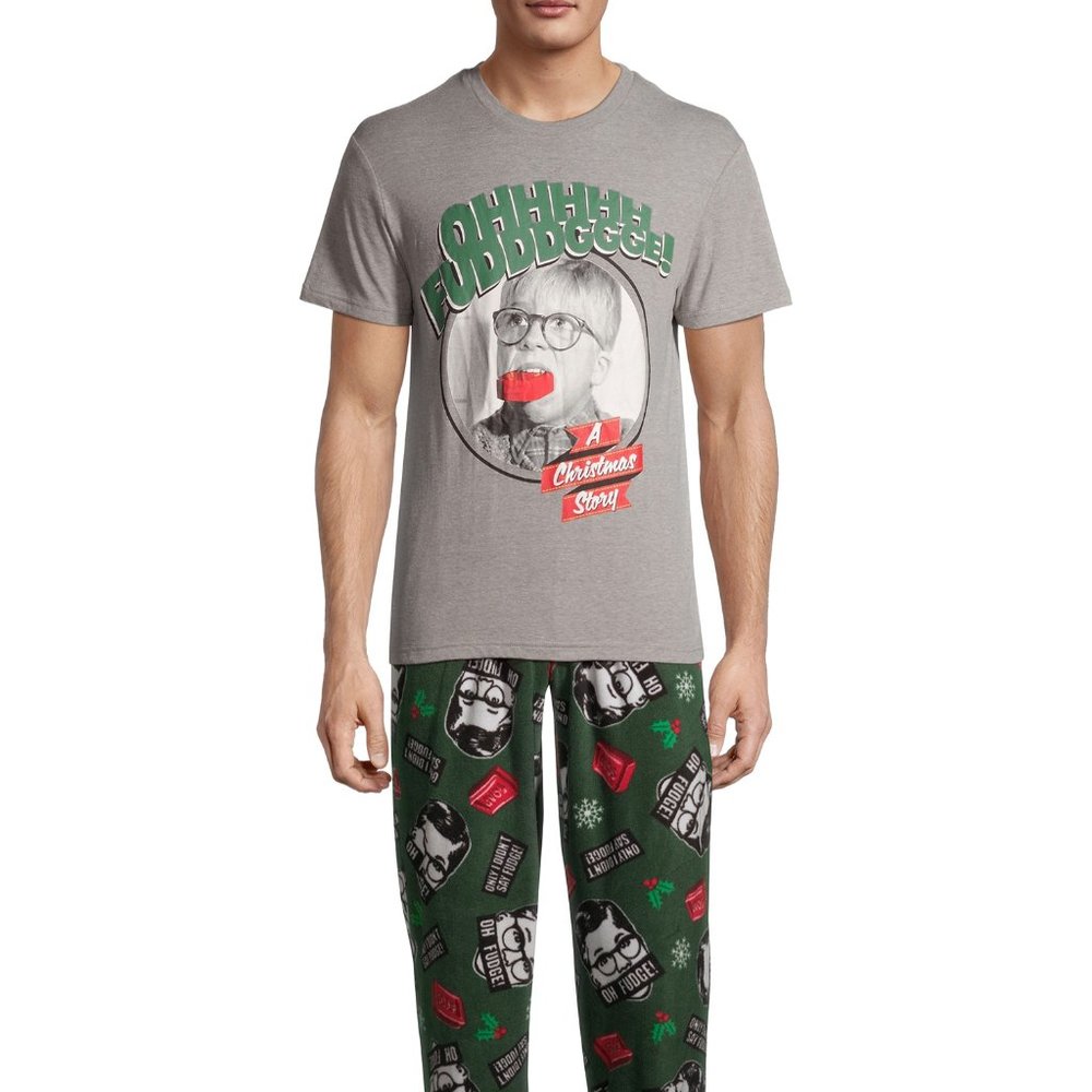 A Christmas Story NWT Ralphie Oh Fudge Pajamas Small